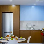 Mackenzie Castella Beachfront Apartament